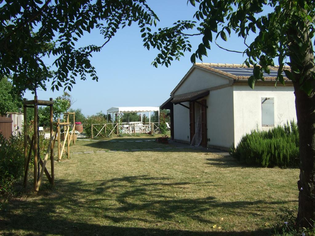 Agriturismo La Casa Della Lavanda - Il Rustico Marina di Montemarciano Exterior foto